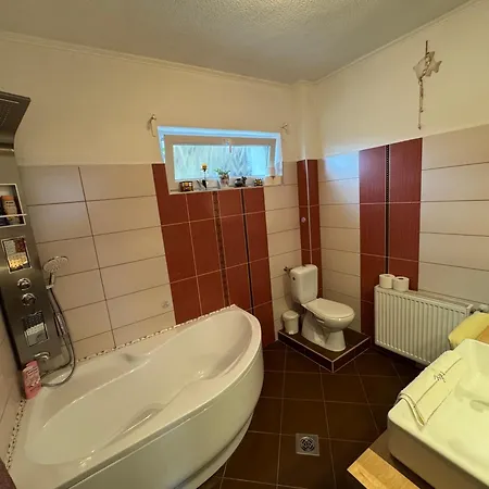 Levendula Vendeghaz Tatil Evi *